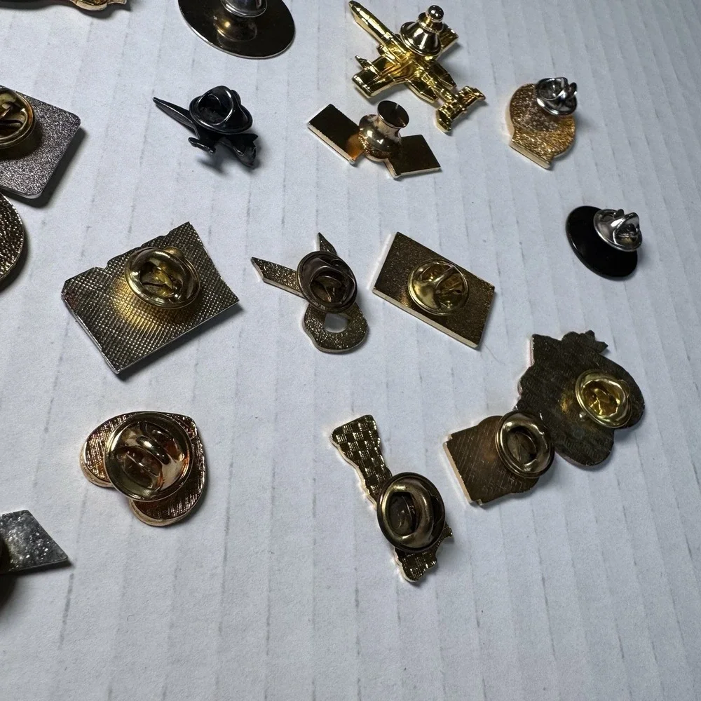 VTG Lapel Pins US Military MAGA NRA AIR FORCE FIDF WWP USA 9-11 Liberty Patriot+